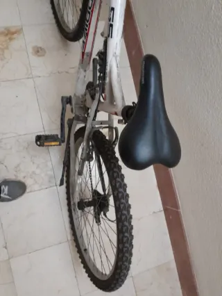 Bicicleta  TOPBIKE SEMINUEVA