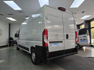 Peugeot Boxer 2022 6 velocidades