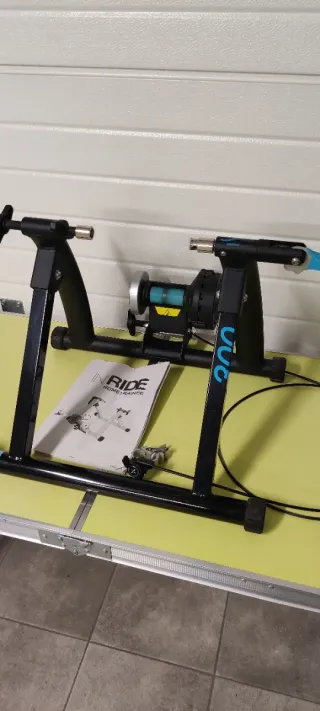 Rodillo BTWIN IN'RIDE 300