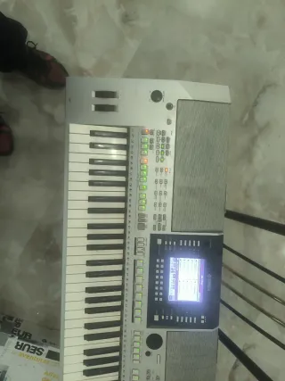 Teclado Yamaha