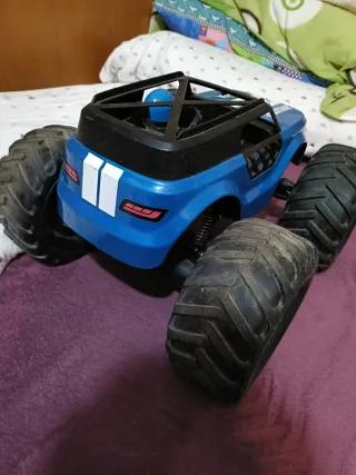 Coche teledirigido azul. AVERIA ELECTRICA