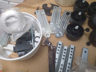 Herrajes y repuestos para puertas