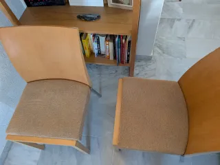 Coppia di sedie norrene in legno e metallo vintage