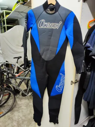 Traje de surf