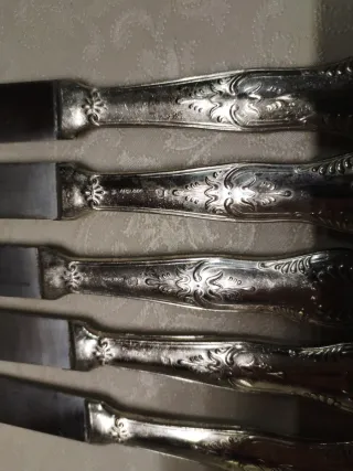 Coltelli da tavola in argento 800