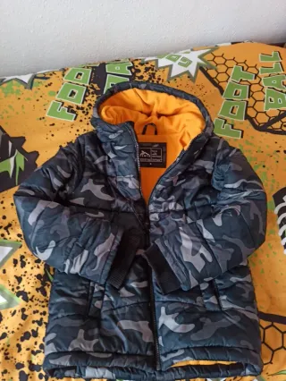 Abrigo niño T8 camuflaje naranja
