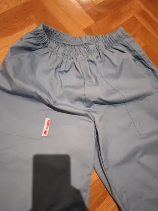 Pantalón de trabajo azul claro