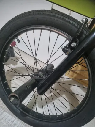 Bicicleta BMX en buen estado