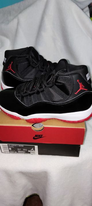 bred 11s replica