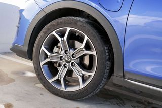 Kia XCeed   1.6 GDi PHEV 104kW 141CV eTech