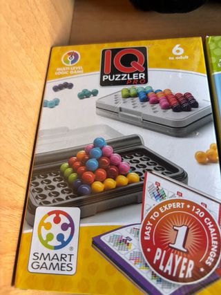 Juegos de Lógica Smart Games IQ Twist y Flex