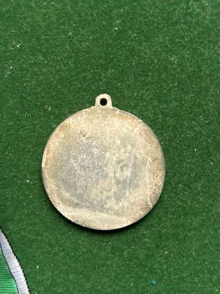 Lote religioso medallas y cinta