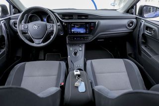 Toyota Auris   1.8 140H Hybrid Feel