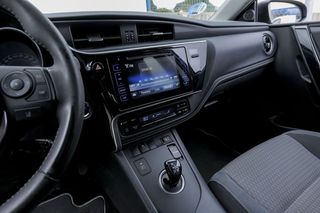 Toyota Auris   1.8 140H Hybrid Feel