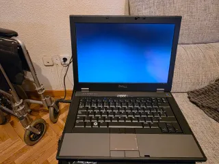Portátil Dell Latitude E5410 (sin disco) y bateria