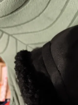 Gorro negro con borreguito