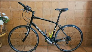 《DOS BICICLETAS》 Specialized Sirrus RockriderXC900
