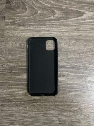 Funda iPhone 11 Shein Negra
