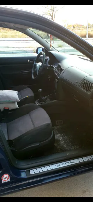 Volkswagen Golf 2002