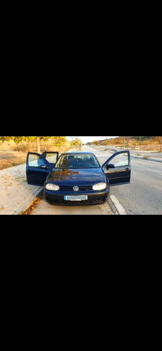 Volkswagen Golf 2002