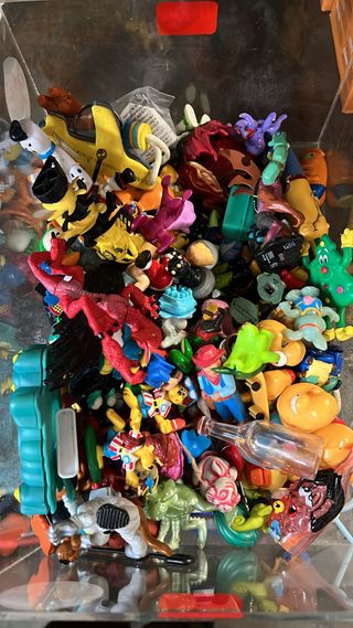 Lotto 50 Sorpresine Kinder Gadget Pupazzetti