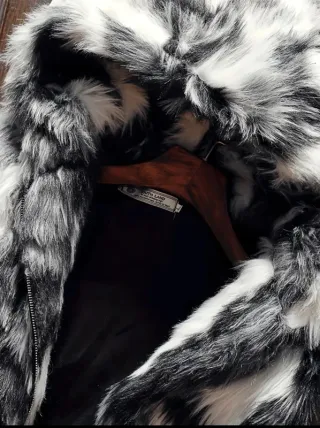 Gilet ecopelliccia cappuccio taglia L