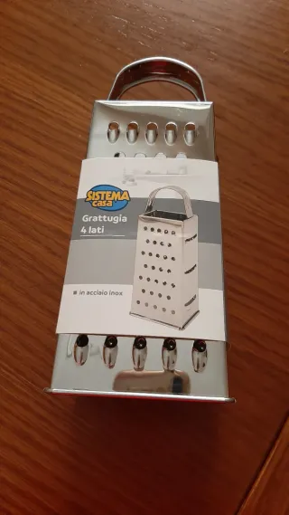 Grattugia Sistema Casa 4 lati Acciaio Inox