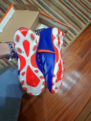 Botas de fútbol Predator Talla 37.5