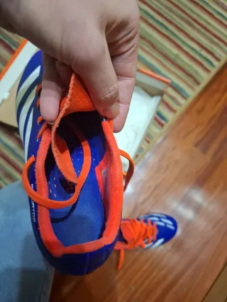 Botas de fútbol Predator Talla 37.5