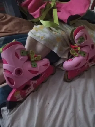 Patines en línea rosas para niña