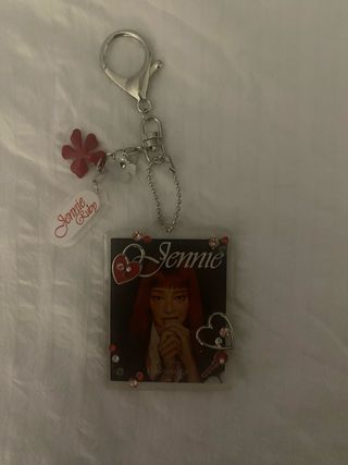 Llavero JENNIE