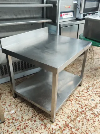 MESA ACERO INOXIDABLE CON ENTREPAÑO