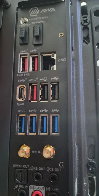 PC Profesional AM5 Ryzen 9 7900 en garantía