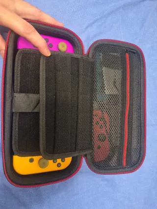 Nintendo Switch + 5 Juegos + 4 Mandos