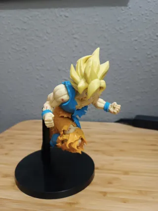 Figura Goku Super Saiyan