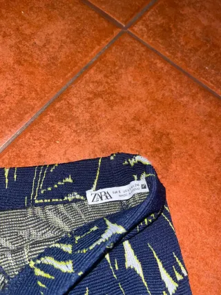 Falda Zara Estampada Talla S
