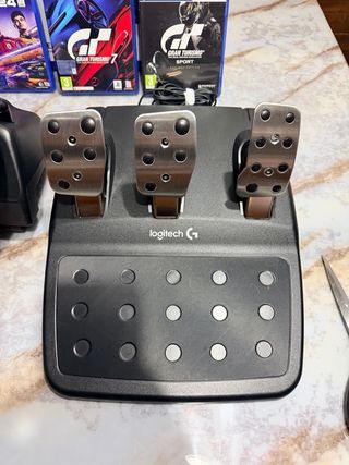 Logitech G29 Driving Force + 3 Giochi