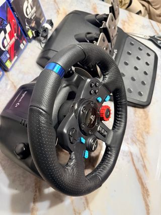 Logitech G29 Driving Force + 3 Giochi