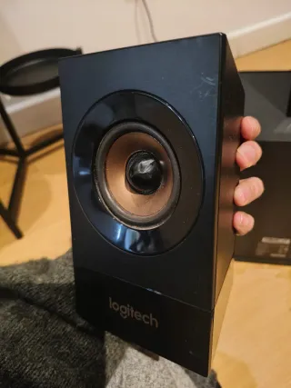Altavoces Logitech Z533 S-00150
