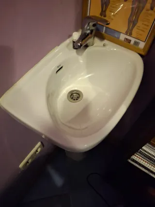 Lavabo Roca pequeño blanco