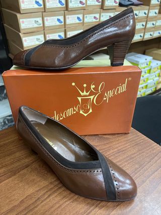 Zapato salón Alido Marrón T. 39