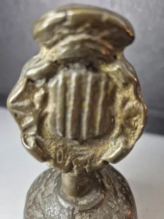 Campana Antigua Bronce Sello Heráldico