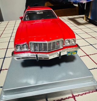 Ford Gran Torino 1:18 Joy Ride Starsky & Hutch