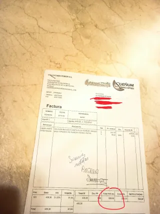 Vendo 2 Colchónes con sus bases y patas de 105x200