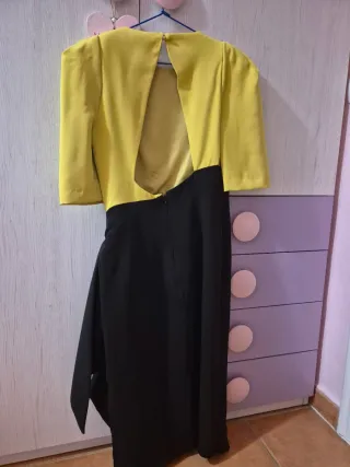 Vestido Vicky Berrocal Negro y Amarillo