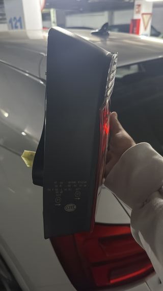 PILOTO TRASERO DERECHO BMW5 520I BERLINA E39 NUEVO