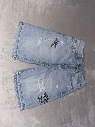 Vaqueros cortos niño desgastados