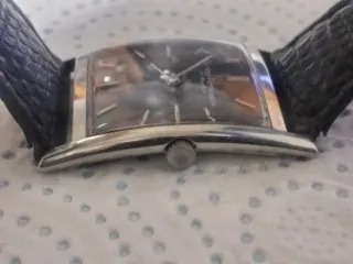 Vintage gerard perragaux curvex carica manuale