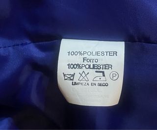 Vestido azul con estampado floral