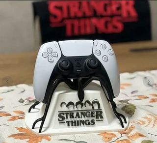 Soporte Mando PS5 Stranger Things